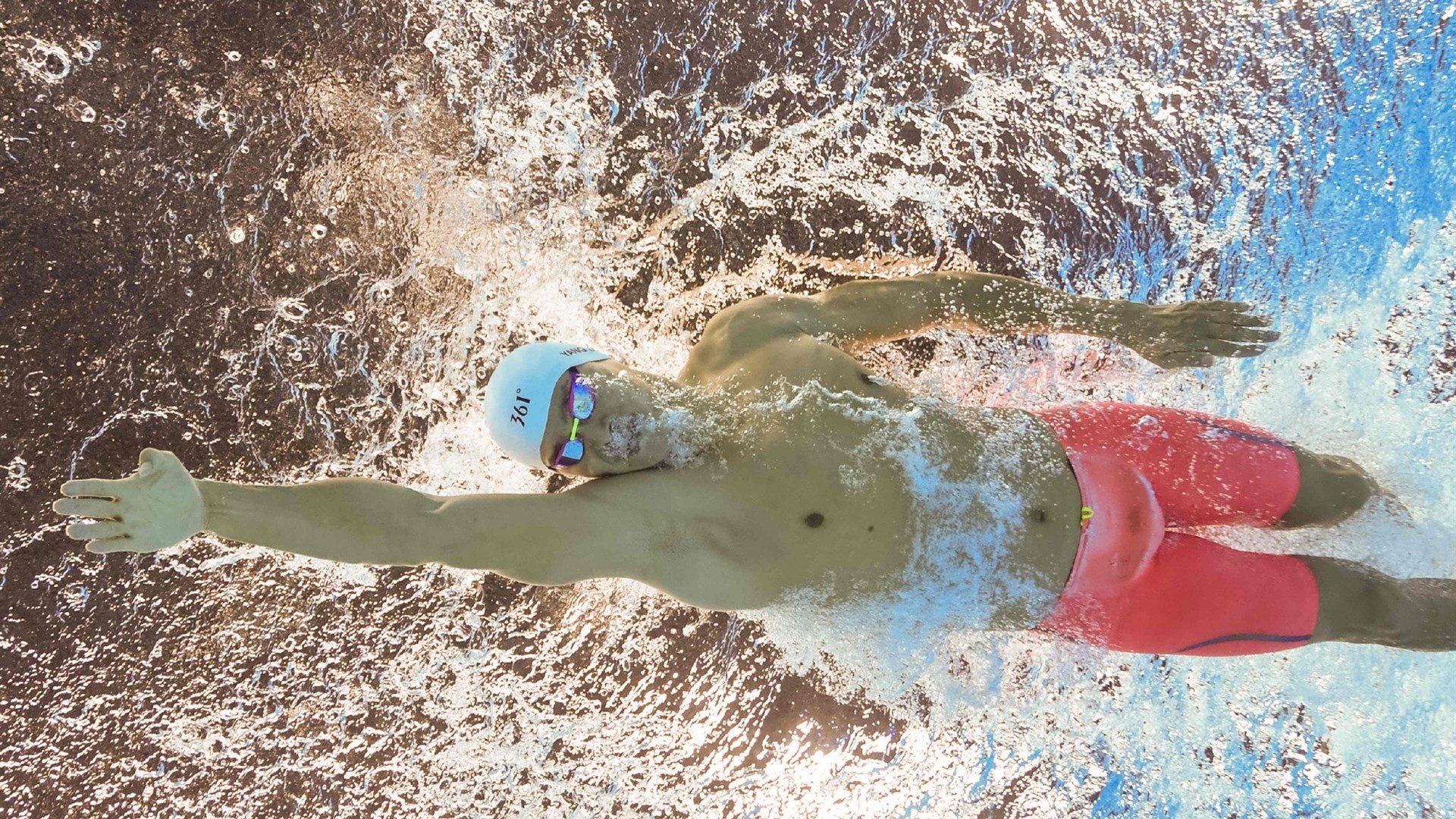 动容！38岁瓦尔迪3轮2球意甲乱杀：扛翻27岁意国脚+奔袭半场破尤文，瓦尔迪足球